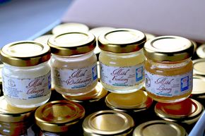 Zestaw 4 miodków po 40g w eko pudełku